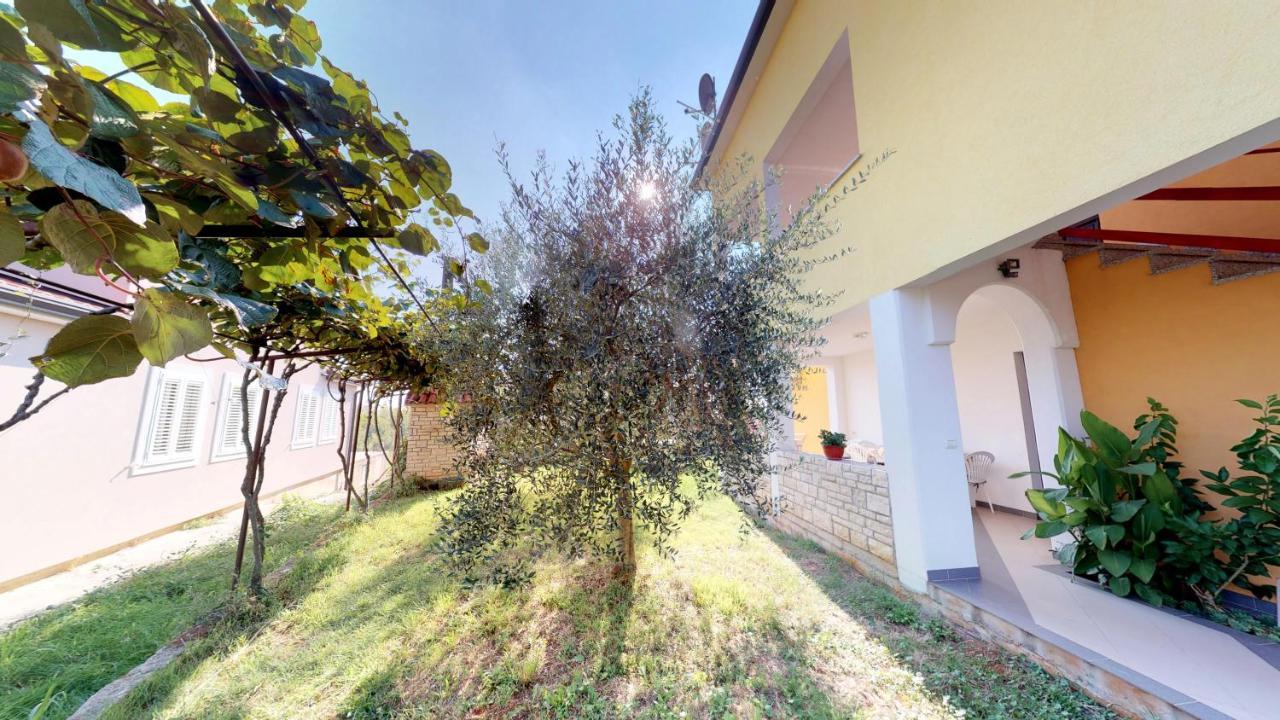 Apartments Goga ウマグ エクステリア 写真