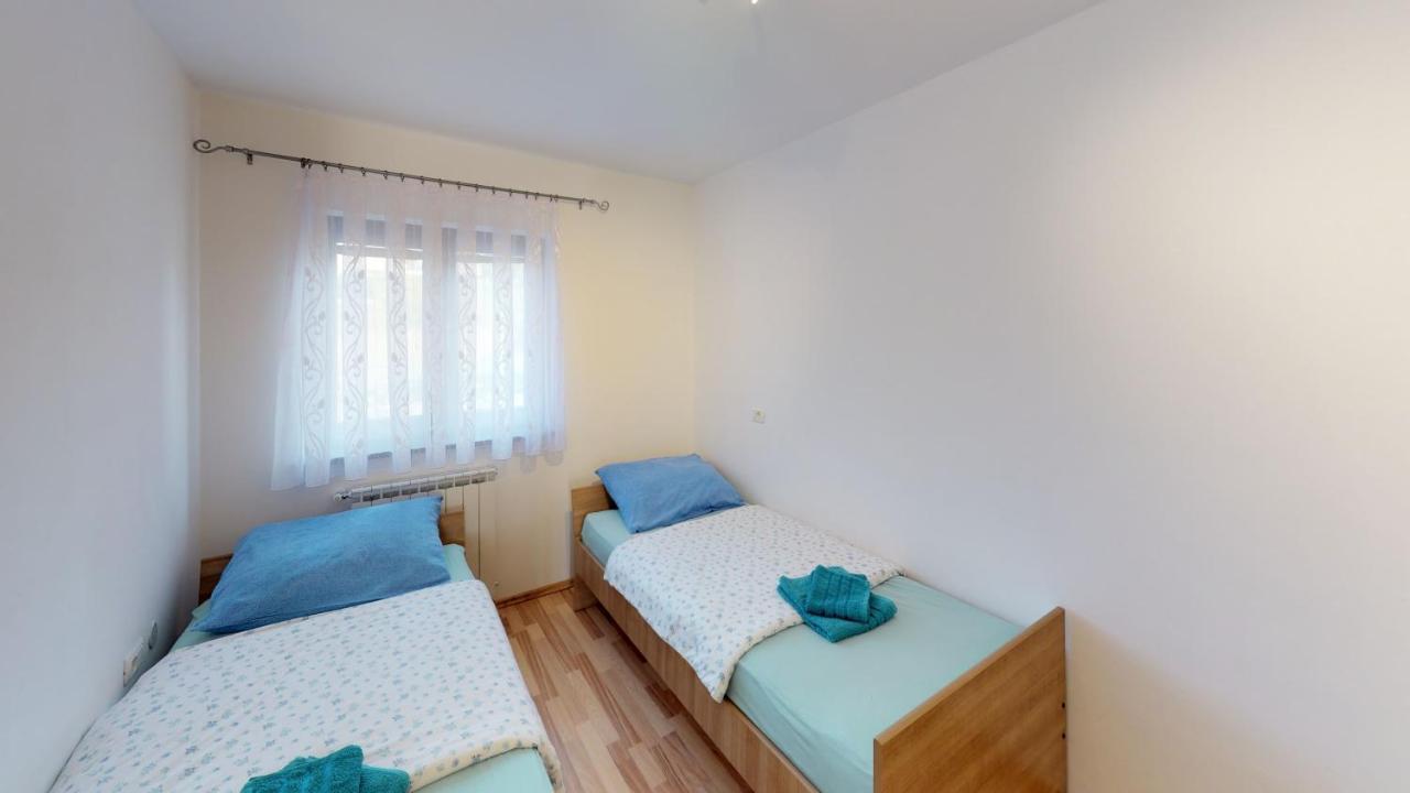 Apartments Goga ウマグ エクステリア 写真